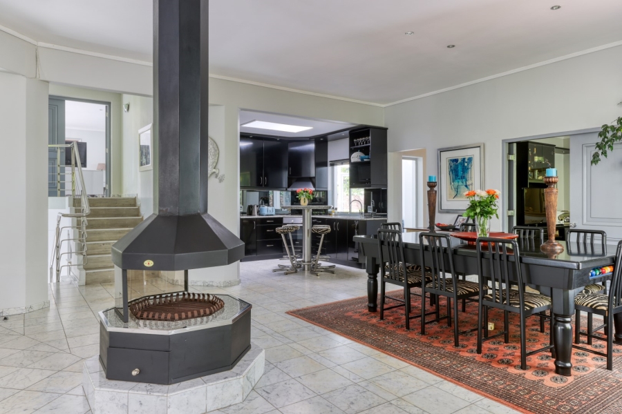 3 Bedroom Property for Sale in Constantia Western Cape